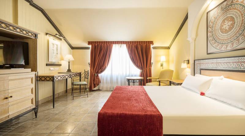 Habitación doble ilunion mérida palace Hotel ILUNION Mérida Palace