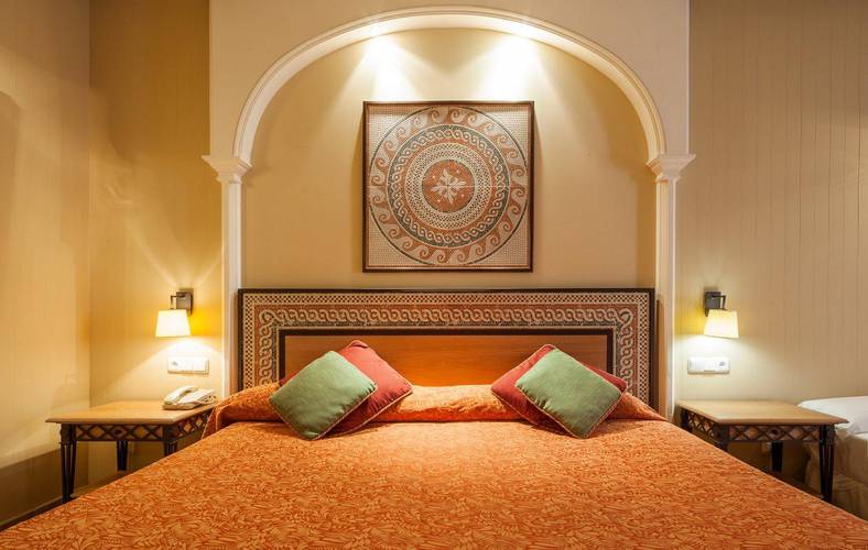  Hotel ILUNION Mérida Palace