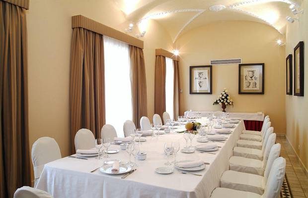 Almoharin Hotel ILUNION Mérida Palace Mérida