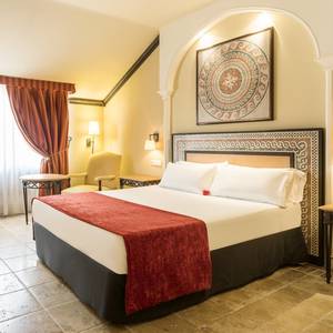 Habitación doble estándar Hotel ILUNION Mérida Palace